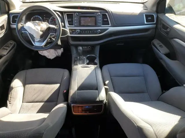 2018 TOYOTA HIGHLANDER LE  