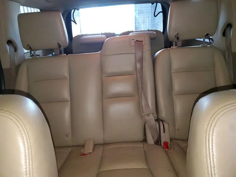 2010 FORD EXPLORER XLT  