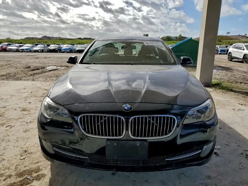 2015 BMW 528 XI  