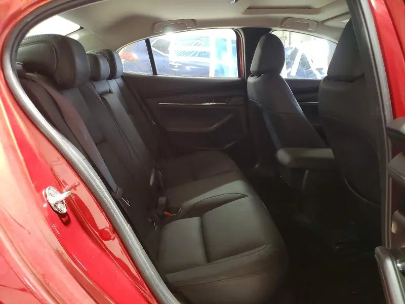 2024 MAZDA 3 PREFERRED  