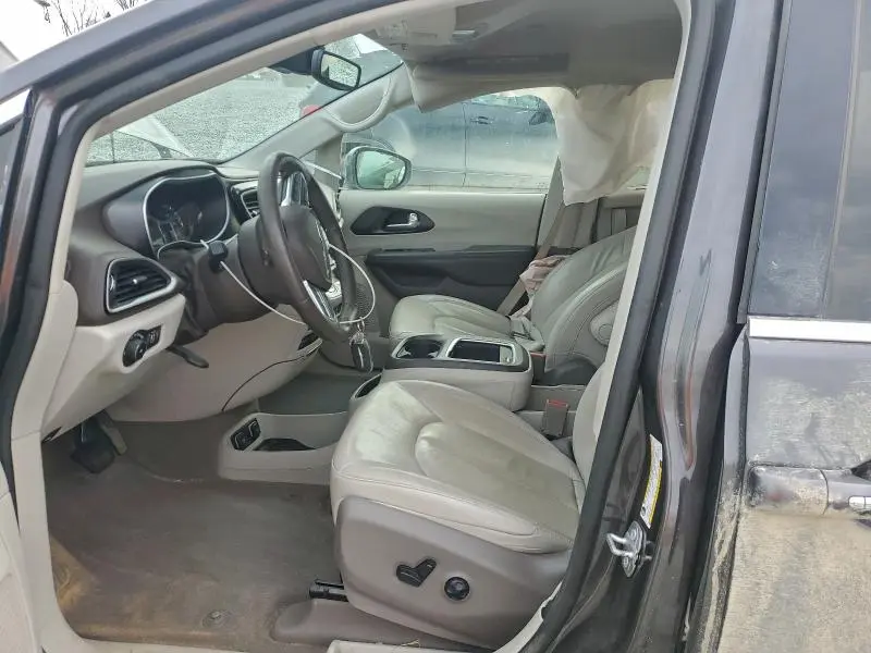 2020 CHRYSLER PACIFICA TOURING L PLUS  