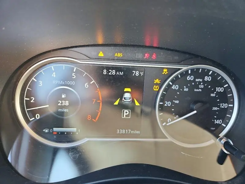 2019 NISSAN KICKS SR  