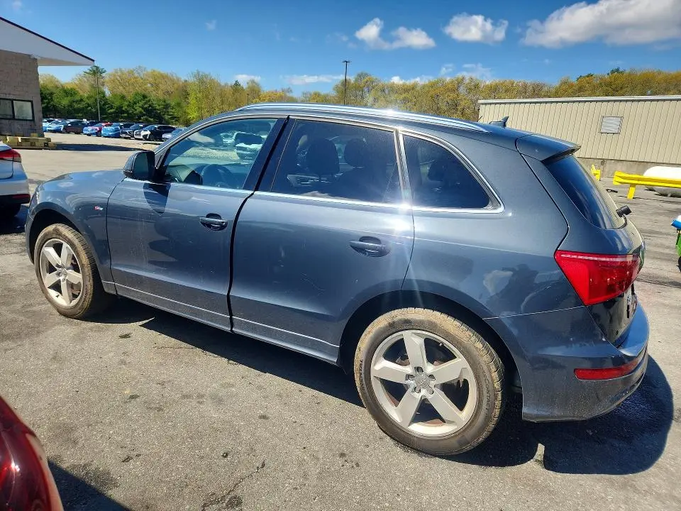 2011 AUDI Q5 PREMIUM PLUS  