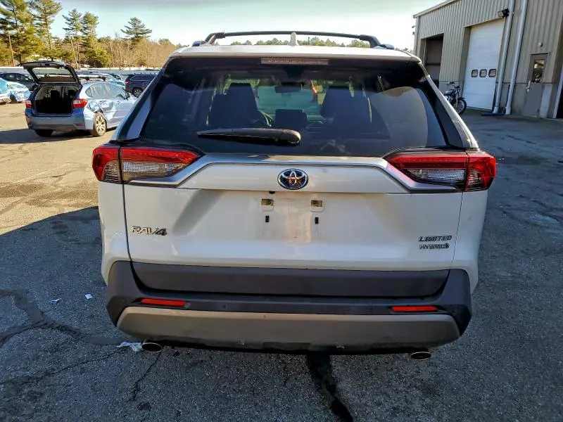 2022 TOYOTA RAV4 LIMITED  