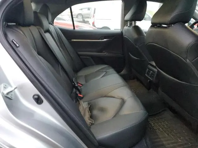 2023 TOYOTA CAMRY XLE  