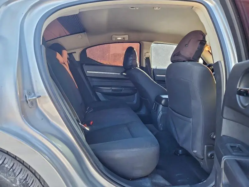 2010 DODGE CHARGER SXT  