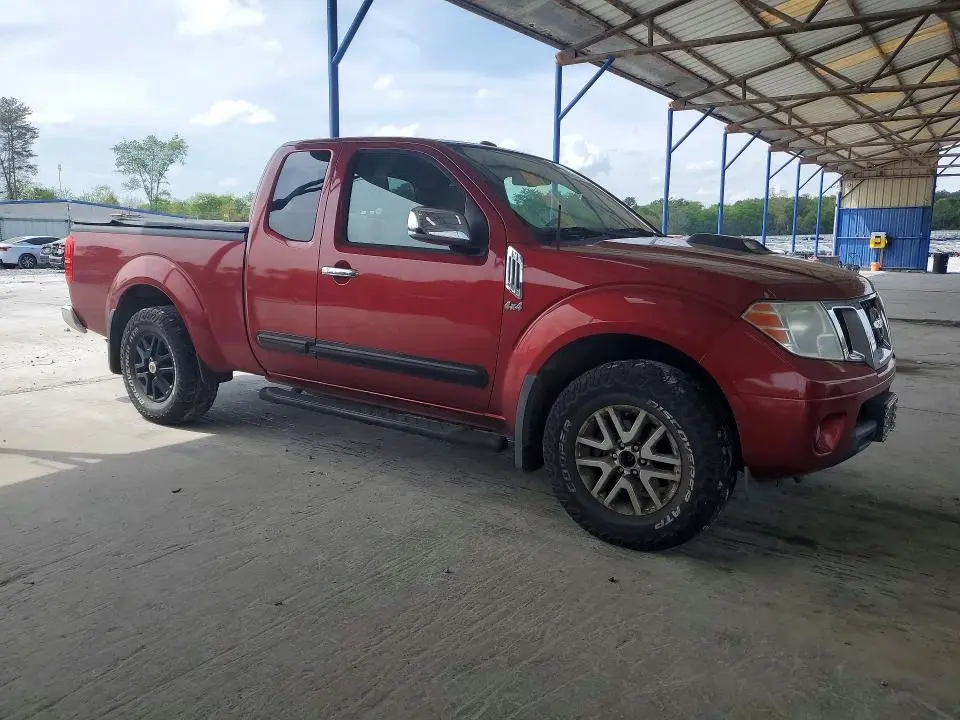 2014 NISSAN FRONTIER SV V6  