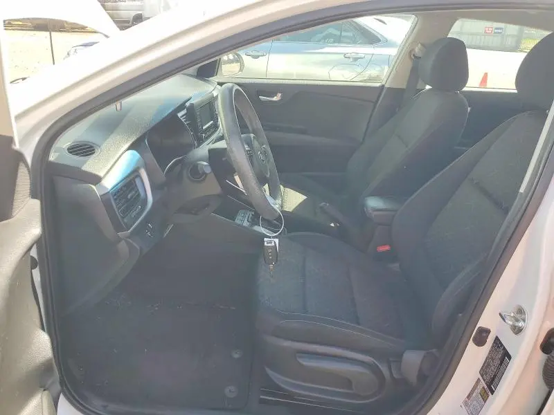 2018 KIA RIO S  
