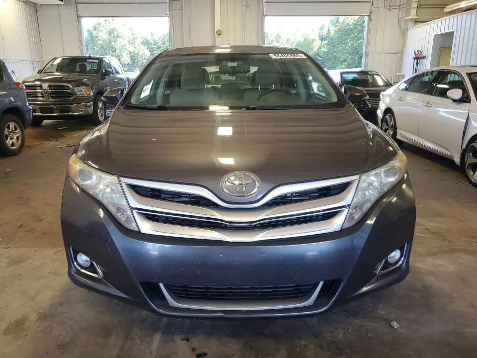 2015 TOYOTA VENZA LE  