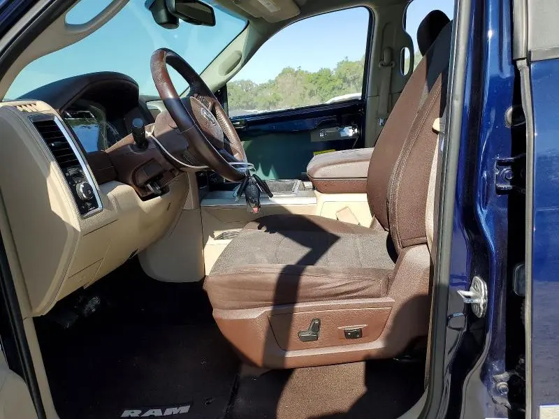 2014 RAM 1500 SLT  