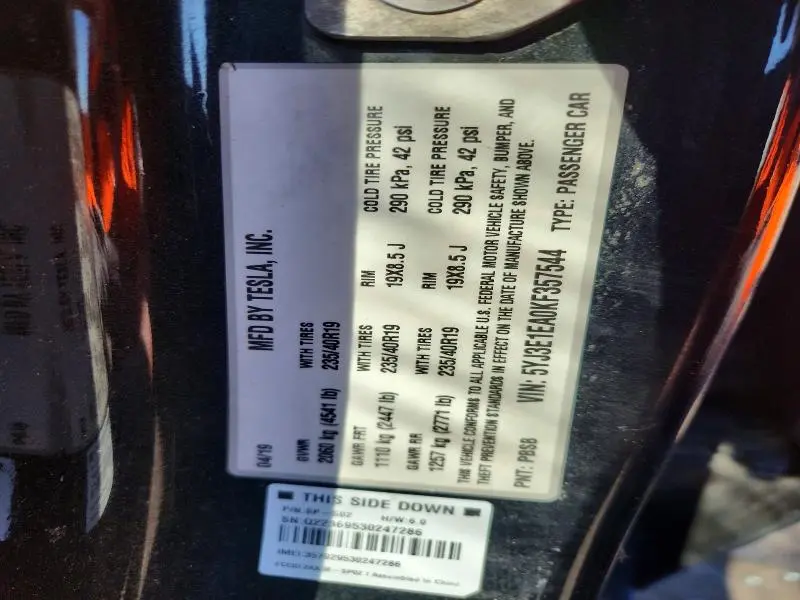 2019 TESLA MODEL 3   
