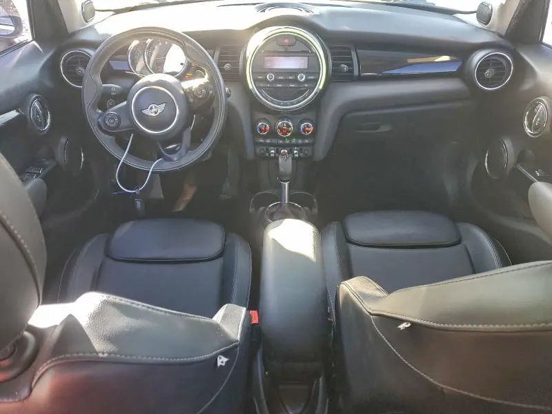 2015 MINI COOPER S  