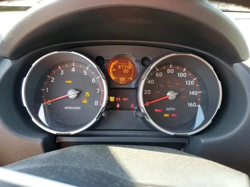 2010 NISSAN ROGUE S  