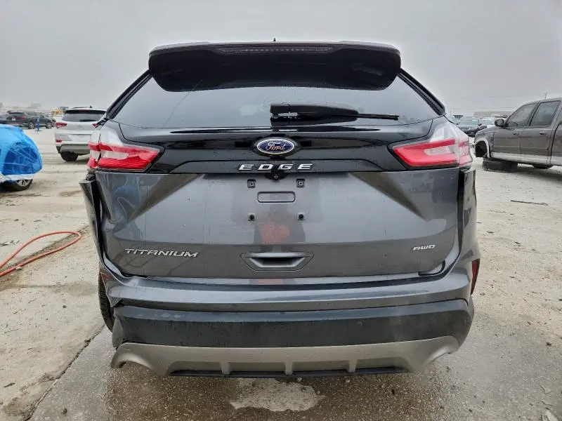 2022 FORD EDGE TITANIUM  