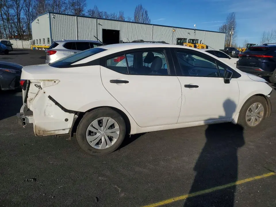 2020 NISSAN VERSA S  