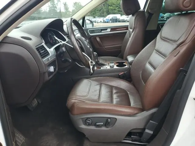 2014 VOLKSWAGEN TOUAREG V6