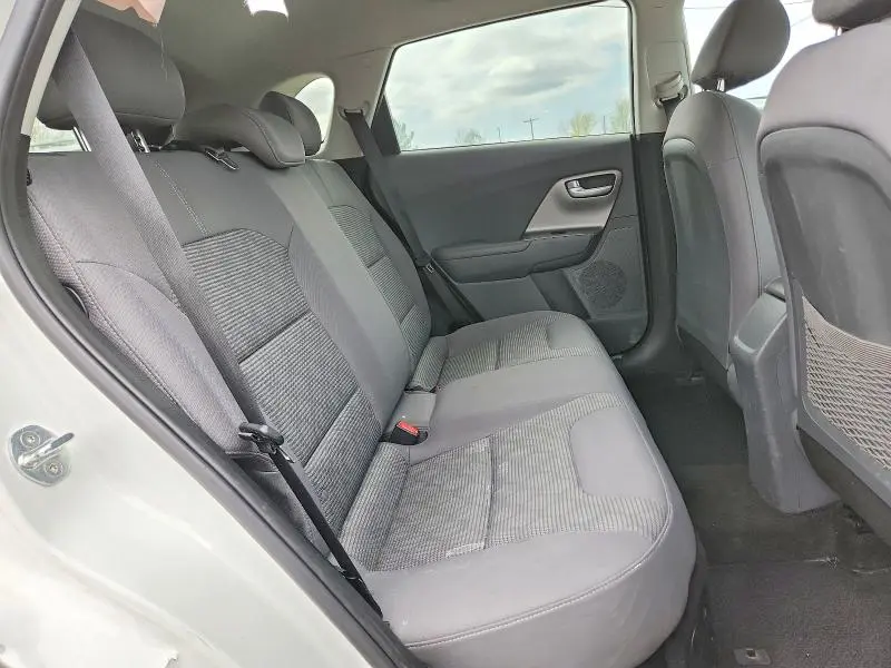 2020 KIA NIRO LX  
