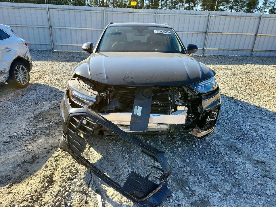 2025 AUDI Q5 PREMIUM 40  