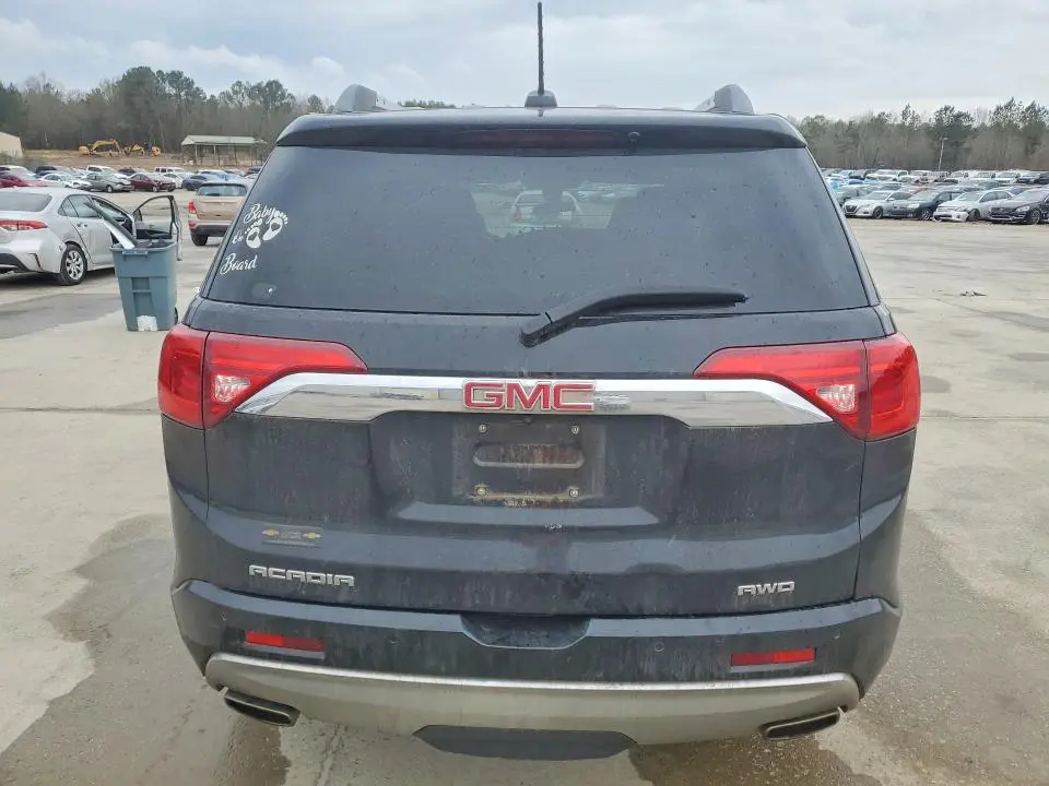 2018 GMC ACADIA DENALI  
