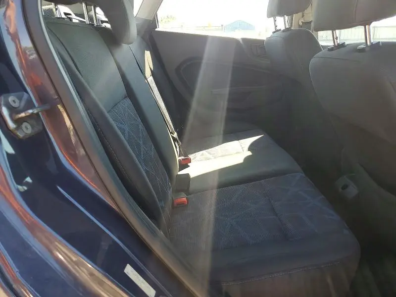 2013 FORD FIESTA SE  