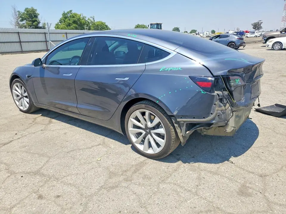 2018 TESLA MODEL 3   