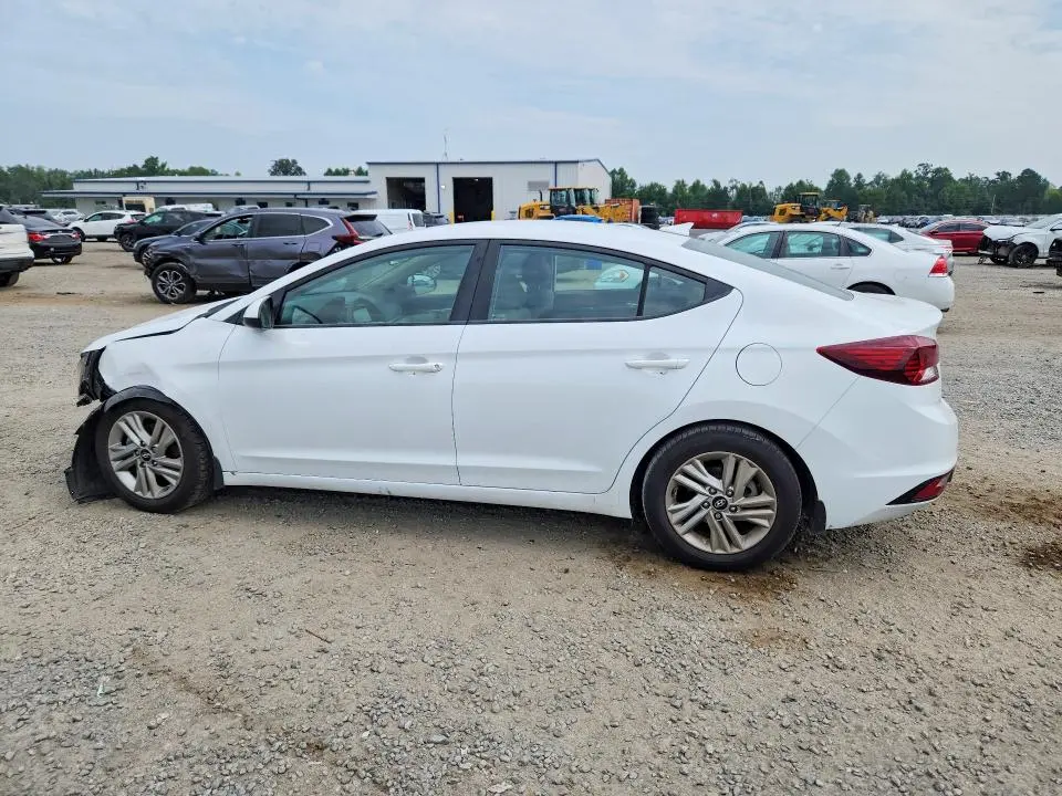 2019 HYUNDAI ELANTRA SEL  