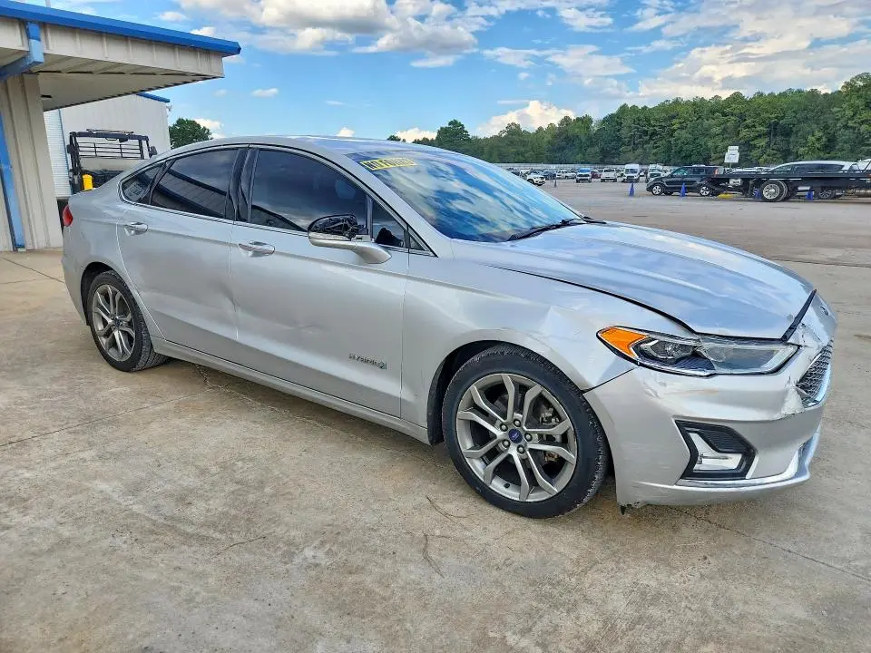 2019 FORD FUSION TITANIUM  