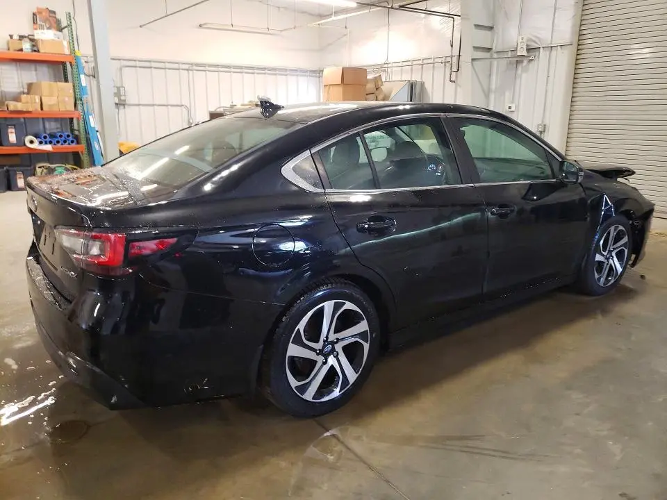 2022 SUBARU LEGACY LIMITED  