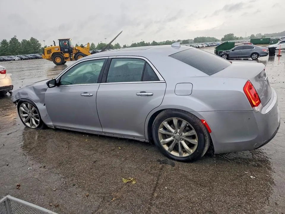 2018 CHRYSLER 300 LIMITED  