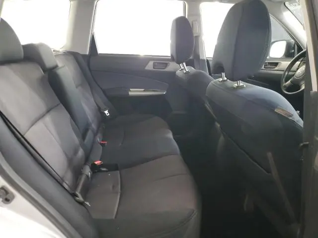 2010 SUBARU FORESTER XS  