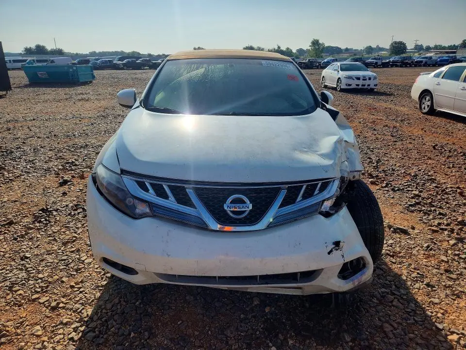 2011 NISSAN MURANO   