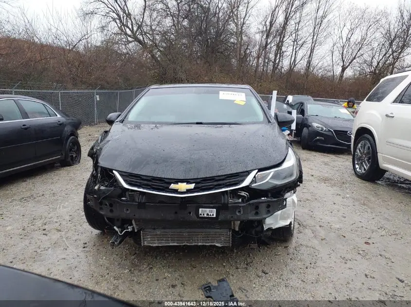 2017 CHEVROLET CRUZE LT AUTO