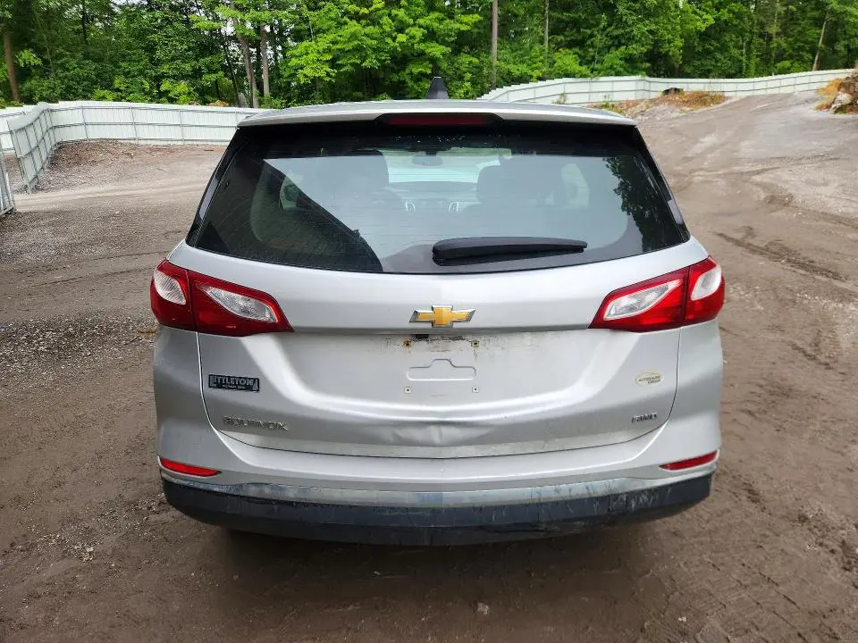 2018 CHEVROLET EQUINOX LS  