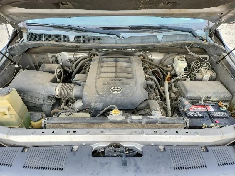 2014 TOYOTA TUNDRA CREWMAX SR5  