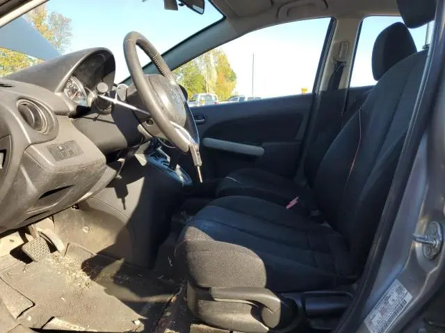 2013 MAZDA MAZDA2   