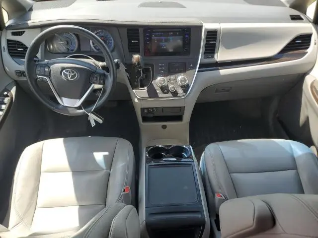 2015 TOYOTA SIENNA XLE
