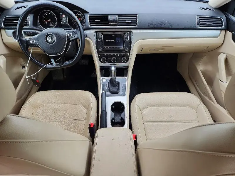 2019 VOLKSWAGEN PASSAT WOLFSBURG  