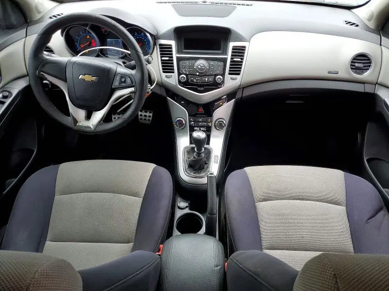 2015 CHEVROLET CRUZE LS  