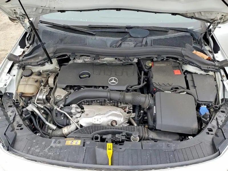 2021 MERCEDES-BENZ GLA 250 4MATIC  