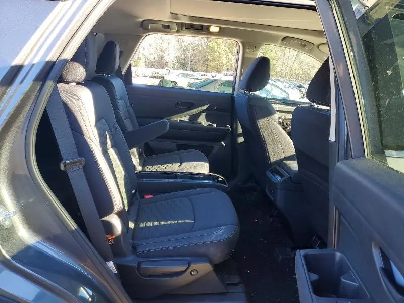 2025 NISSAN PATHFINDER ROCK CREEK  