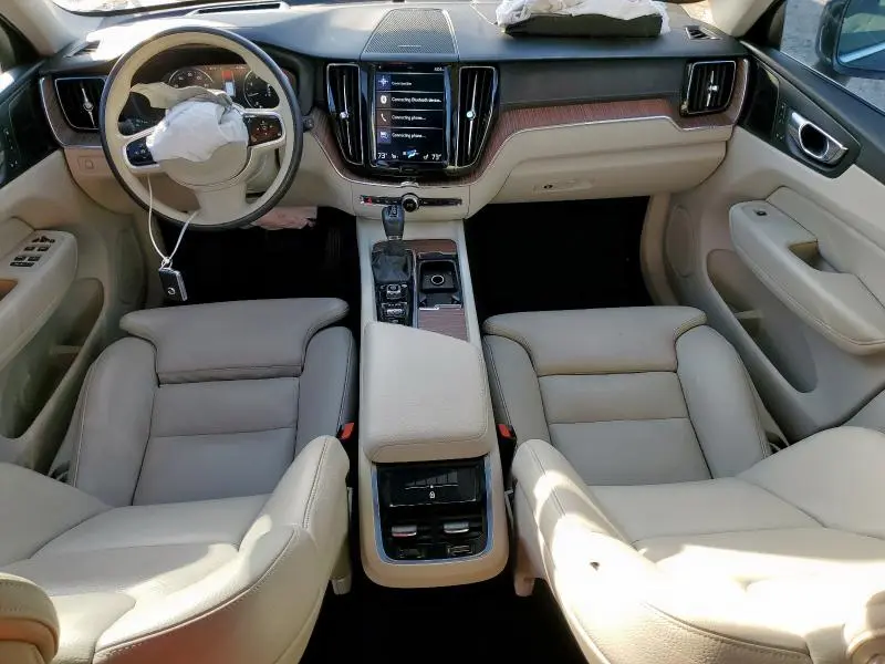 2020 VOLVO XC60 T6 INSCRIPTION  