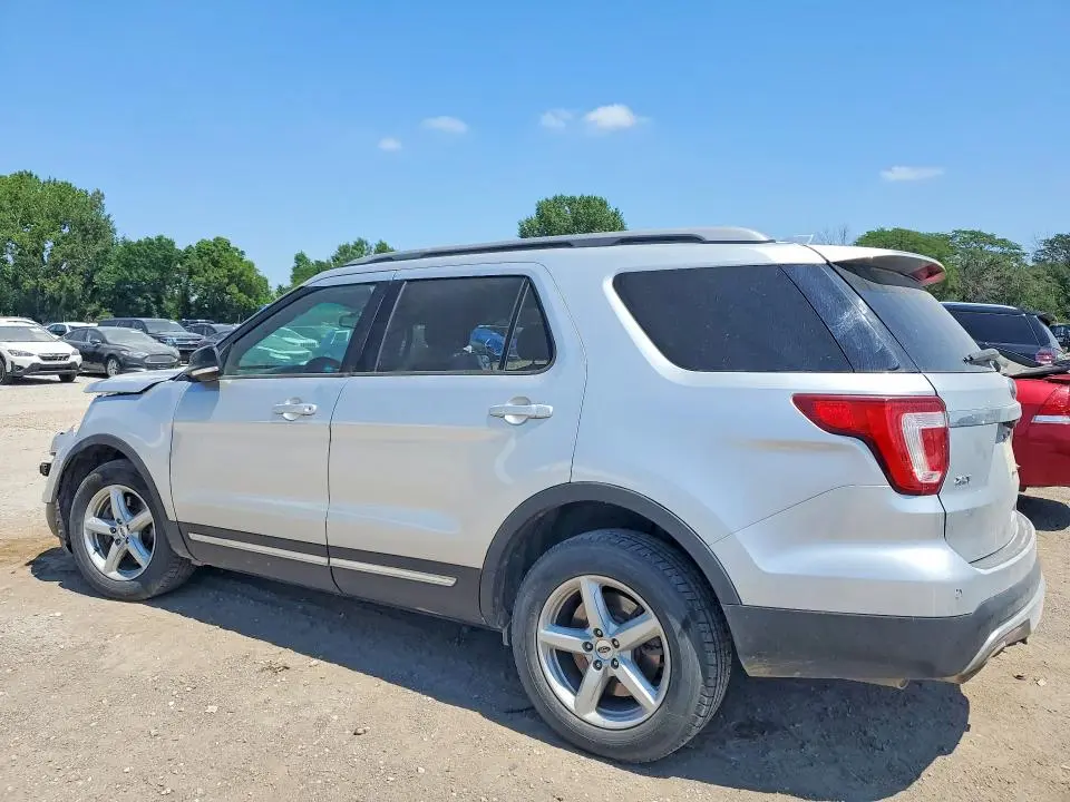 2016 FORD EXPLORER XLT  