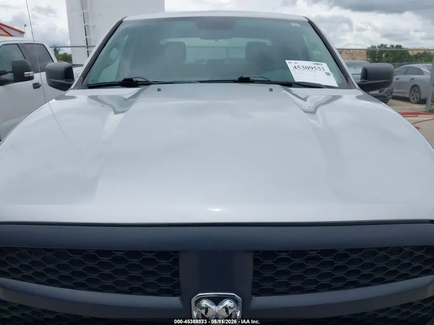2018 RAM 1500 TRADESMAN  4X2 5'7 BOX