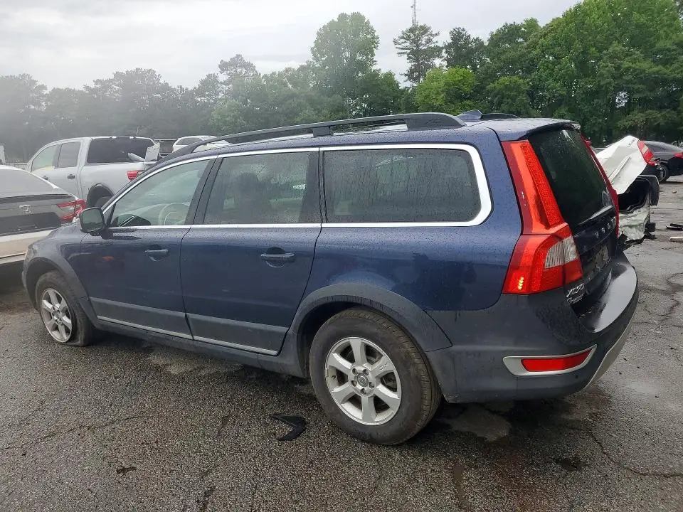 2011 VOLVO XC70 3.2  