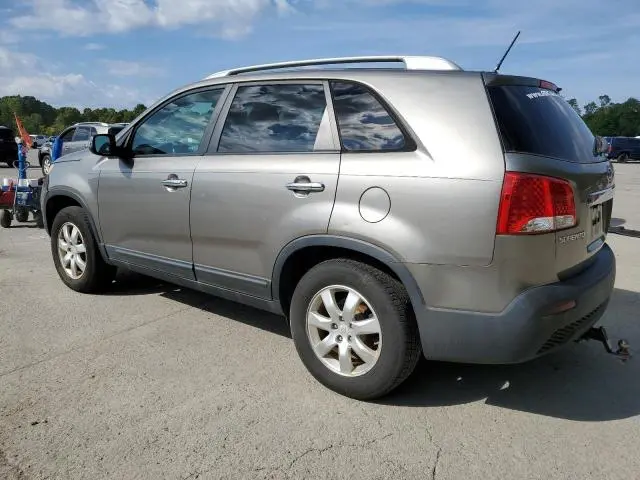 2011 KIA SORENTO BASE  