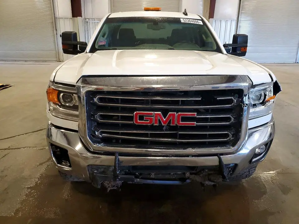 2018 GMC SIERRA K2500 SLE  