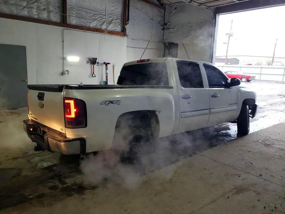 2011 CHEVROLET SILVERADO K1500 LTZ  
