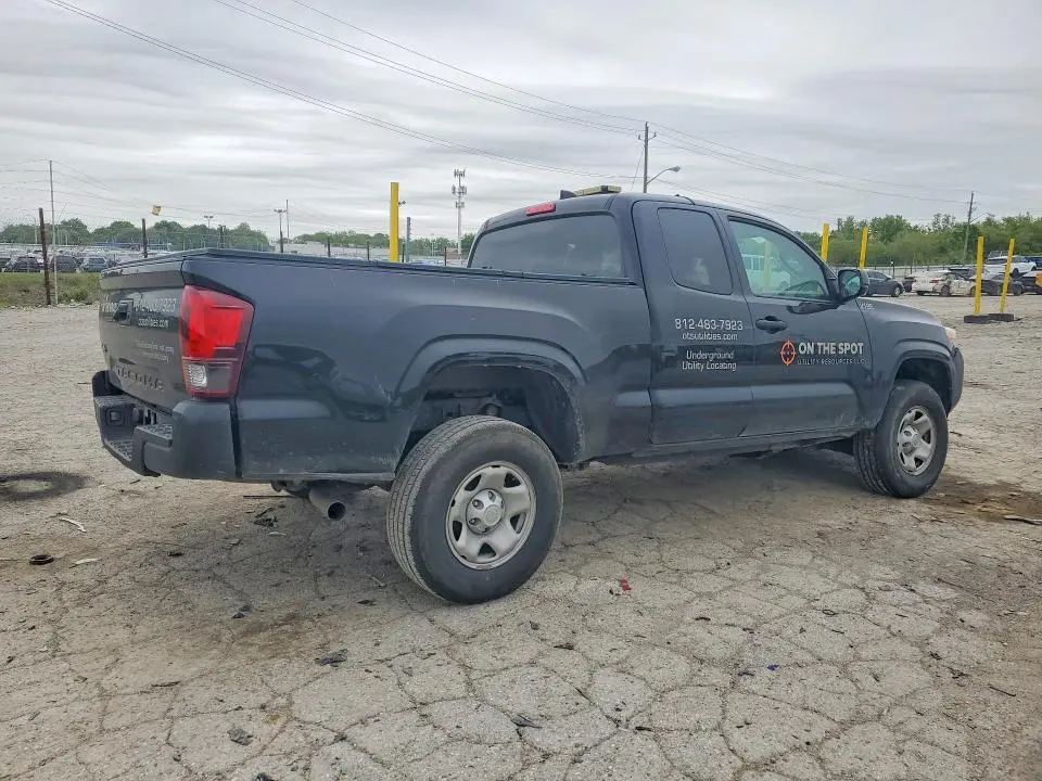 2021 TOYOTA TACOMA SR  