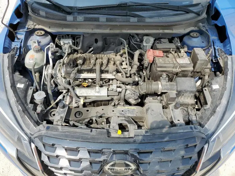 2021 NISSAN KICKS SR  