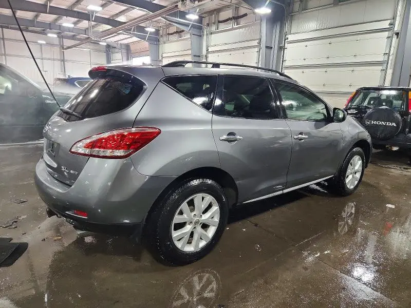 2013 NISSAN MURANO S  